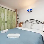 Apartments Casa Rubeus